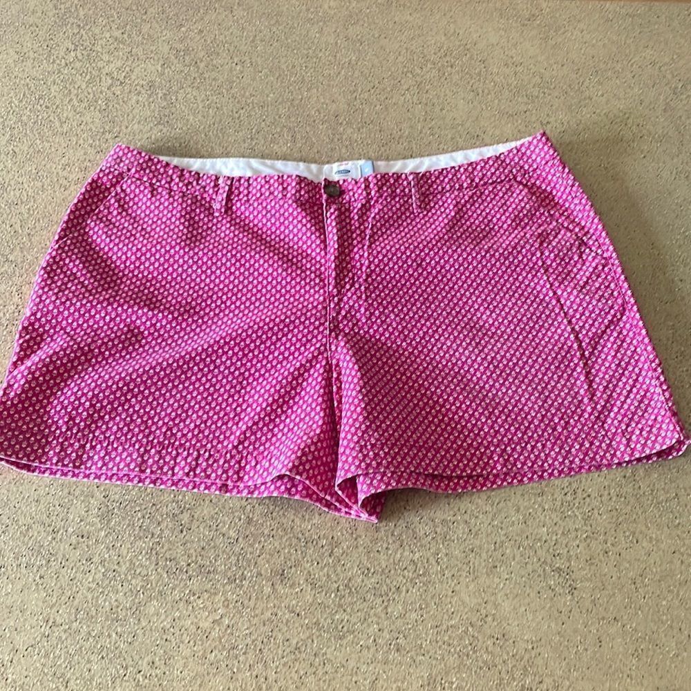 Ditsy floral print shorts
